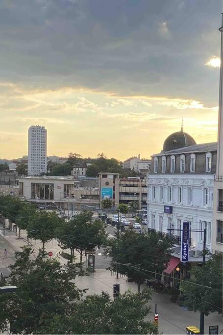 Foch Gare Joli Appartement En Centre-Ville Dijon Bagian luar foto